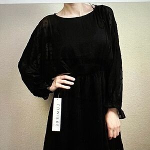 NWT Urban Outfitters Size Medium Black Dress Sheer Sleeves Swiss Dot Dolman
